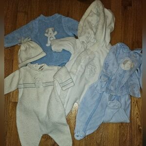 Koala Baby Boutique 4 Pieces Light Blue And Cream Colors Size 0-3 Months